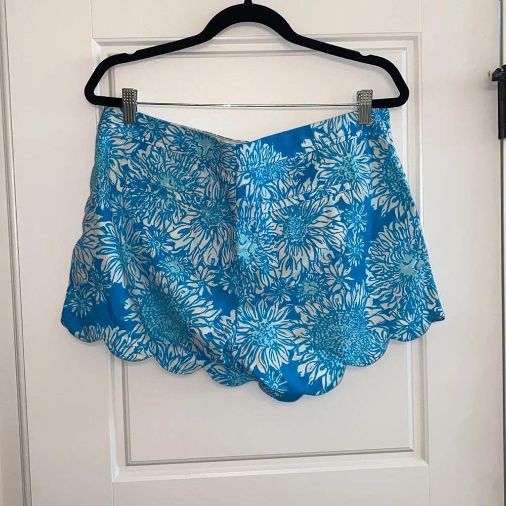 Lily Pulitzer Buttercup Short Blue White Size 10 - Picture 2 of 4